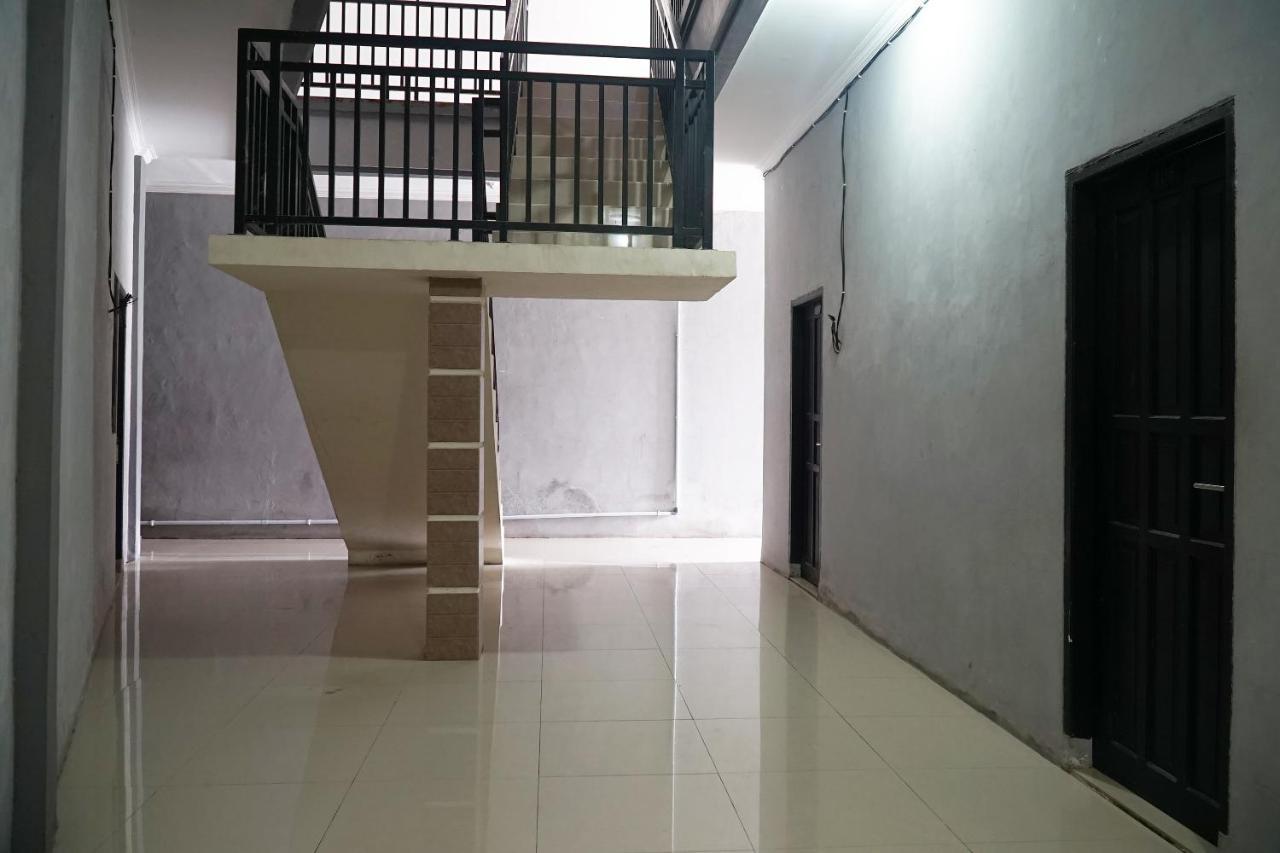 OYO 1034 Pondok Mulia Guest House Syariah Balikpapan (Borneo) Exterior foto